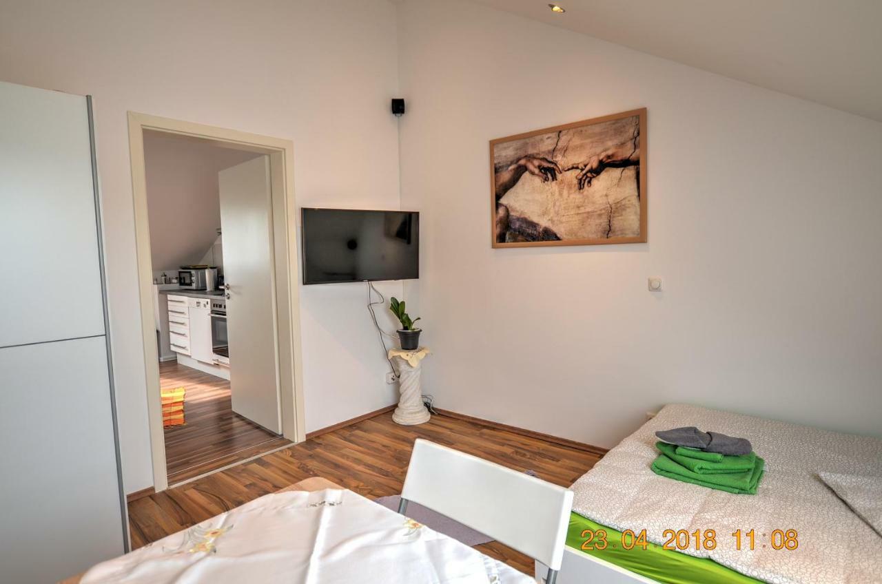 Ferienwohnung"Vip Munich Albatros De Luxe" Kirchheim bei Muenchen ภายนอก รูปภาพ